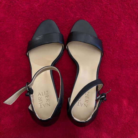 NEW Naturalizer true Colors Vera Ankle Strap Sandals 8.5 M - Picture 7 of 7